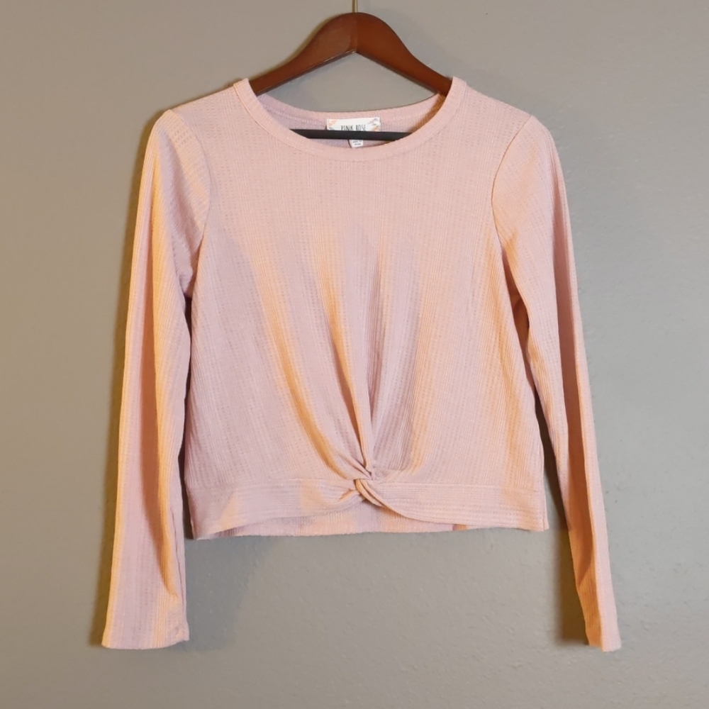 NWT Pink Rose twist top